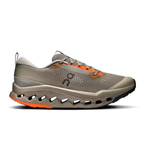 Alternative view of ON CLOUDSURFER TRAIL 2